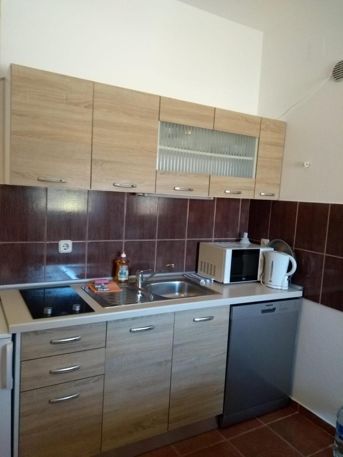 Apartments Matkovic Vir Exterior foto